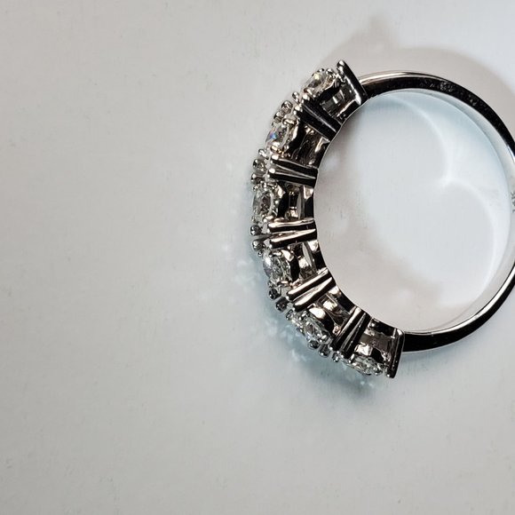 New beautiful diamond 14K white gold ring - Picture 15 of 15